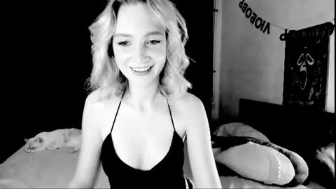 Blair online show from 07/10/26, 07:16