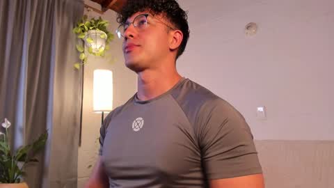 Snapshot of blake_levi chatting on 01/23/25, 02:23 Blake Levi Independent Model online show from 01/23/25, 02:23