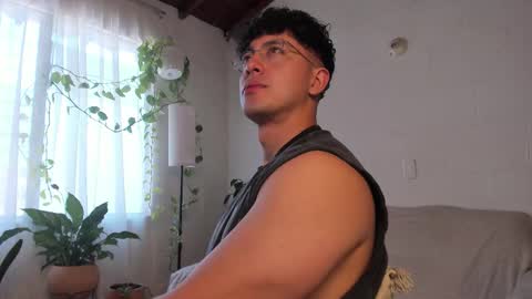 Snapshot of blake_levi chatting on 02/26/26, 03:55 Blake Levi Independent Model online show from 02/26/26, 03:55