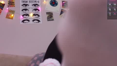 Britney online show from 03/25/26, 02:34