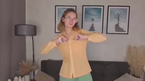 Snapshot of blakelatz chatting on 10/22/25, 10:04 Eliza online show from 10/22/25, 10:04