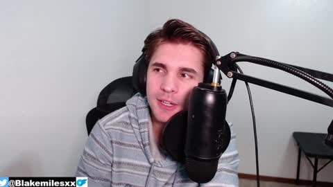 Snapshot of blakemiles2 chatting on 12/09/24, 05:19 Blake Miles online show from 12/09/24, 05:19