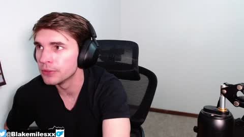 Snapshot of blakemiles2 chatting on 01/07/25, 12:34 Blake Miles online show from 01/07/25, 12:34
