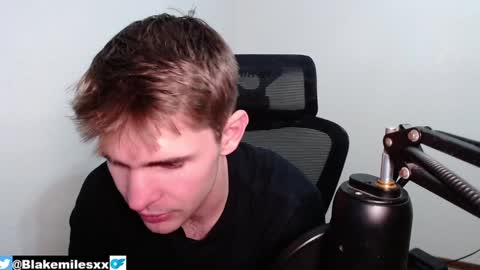 Snapshot of blakemiles2 chatting on 01/28/25, 05:00 Blake Miles online show from 01/28/25, 05:00