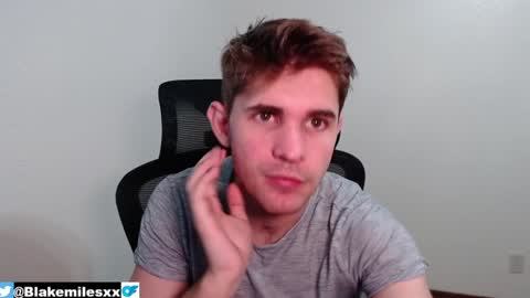Snapshot of blakemiles2 chatting on 01/30/25, 04:06 Blake Miles online show from 01/30/25, 04:06