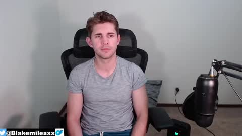 Snapshot of blakemiles2 chatting on 02/13/25, 02:56 Blake Miles online show from 02/13/25, 02:56