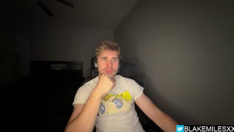 Snapshot of blakemiles2 chatting on 07/09/26, 02:26 Blake Miles online show from 07/09/26, 02:26