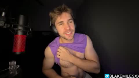 Snapshot of blakemiles2 chatting on 07/13/26, 02:14 Blake Miles online show from 07/13/26, 02:14