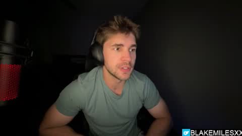 Snapshot of blakemiles2 chatting on 07/16/26, 03:01 Blake Miles online show from 07/16/26, 03:01