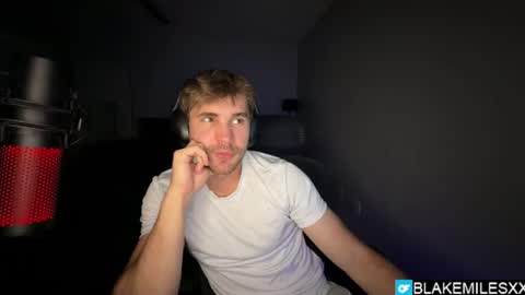 Snapshot of blakemiles2 chatting on 07/20/26, 02:48 Blake Miles online show from 07/20/26, 02:48
