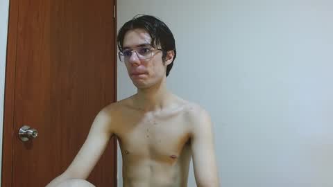 Snapshot of blakeshatter chatting on 12/27/24, 07:57 blakeshatter online show from 12/27/24, 07:57