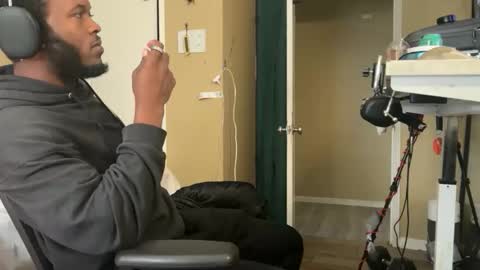 Snapshot of blakjag chatting on 11/01/25, 06:43 Blackjag00 online show from 11/01/25, 06:43