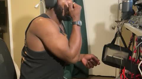 Snapshot of blakjag chatting on 11/11/25, 05:40 Blackjag00 online show from 11/11/25, 05:40