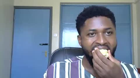 blakmoufaka online show from 10/11/25, 08:02