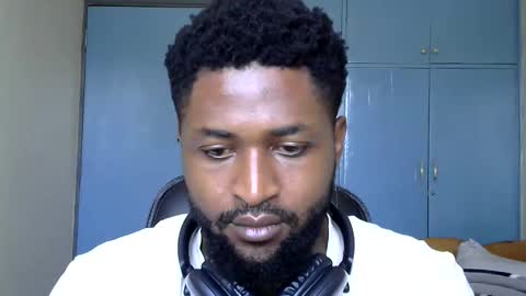 blakmoufaka online show from 10/19/25, 06:47