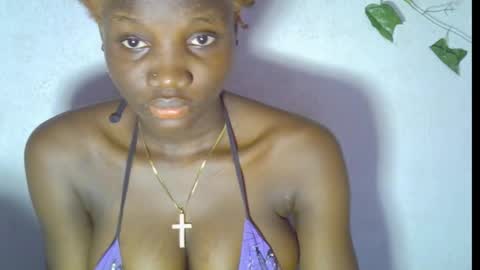 nikky00 online show from 02/12/26, 08:31