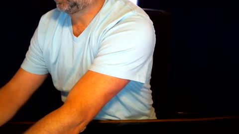 Snapshot of blaxxxima chatting on 09/30/25, 02:55 blaxxxima online show from 09/30/25, 02:55