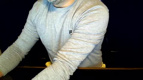 Snapshot of blaxxxima chatting on 10/14/25, 11:55 blaxxxima online show from 10/14/25, 11:55