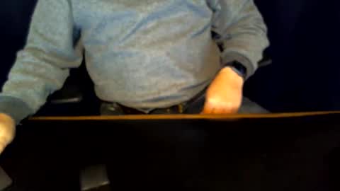 Snapshot of blaxxxima chatting on 10/28/25, 05:26 blaxxxima online show from 10/28/25, 05:26