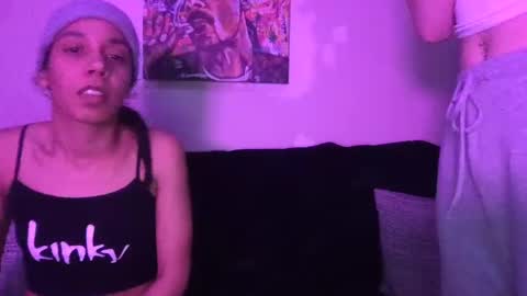 2girls1blunt online show from 01/30/25, 06:24