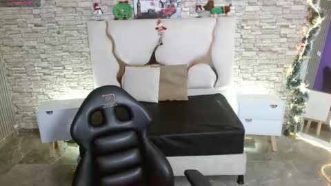 blaze_tay1 online show from 01/10/26, 11:34