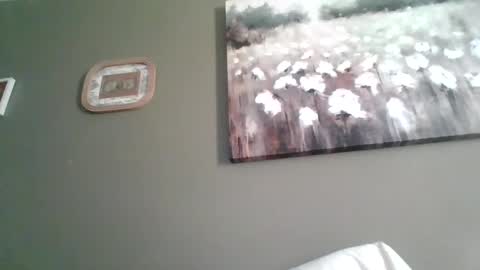 Snapshot of blazeentertainment2025 chatting on 09/17/25, 04:08 blazeentertainment2025 online show from 09/17/25, 04:08