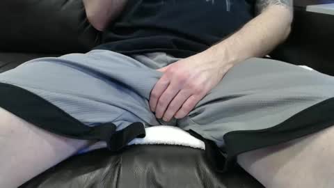 bleedgreengoo online show from 02/11/25, 09:03