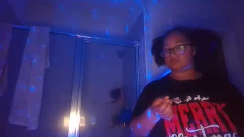 Snapshot of blessica_eddieluv6996 chatting on 02/21/26, 05:52 BLESSICA EDDIE LOVE online show from 02/21/26, 05:52