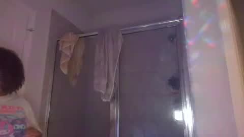 Snapshot of blessica_eddieluv6996 chatting on 03/04/26, 03:23 BLESSICA EDDIE LOVE online show from 03/04/26, 03:23