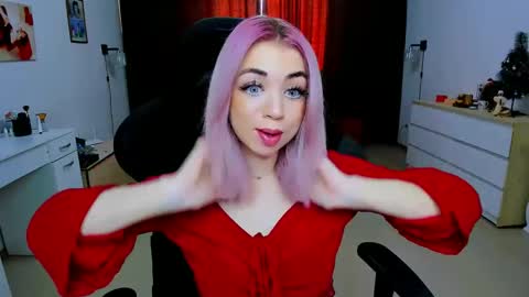 Nicole online show from 01/05/25, 10:10