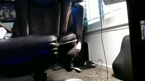 Snapshot of blk_nthick chatting on 02/16/25, 03:27 blk_nthick online show from 02/16/25, 03:27