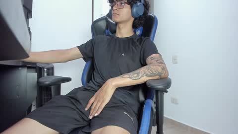 ALEX online show from 01/27/25, 05:15