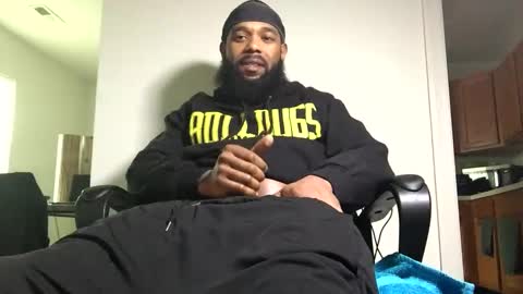 Snapshot of blksurfher chatting on 02/11/25, 06:11 blksurfher online show from 02/11/25, 06:11