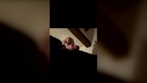 Snapshot of bllyidol chatting on 11/26/25, 04:19 BlIdoL online show from 11/26/25, 04:19