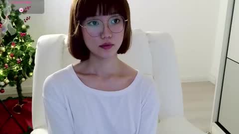 Snapshot of blon_kater chatting on 12/20/24, 01:54 YoYo online show from 12/20/24, 01:54