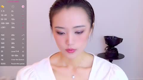 YoYo online show from 12/04/25, 03:49