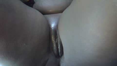 Abbygael online show from 11/11/25, 01:27