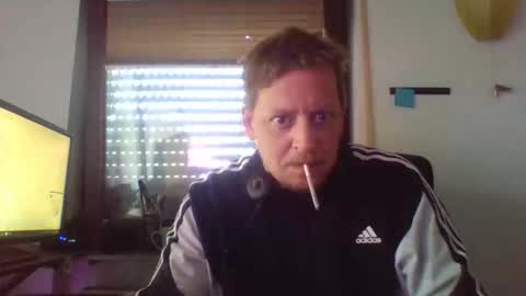 blonde32m online show from 09/15/25, 02:28