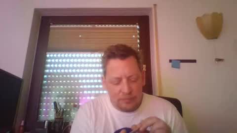 blonde32m online show from 11/08/25, 06:57