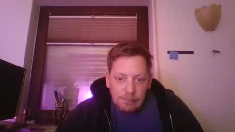 blonde32m online show from 11/16/25, 04:34