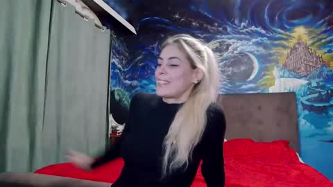 Snapshot of blonde4pasion chatting on 12/26/24, 05:51 blonde4pasion online show from 12/26/24, 05:51