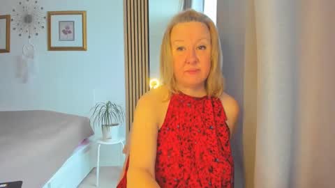 Nicole online show from 03/07/25, 06:46