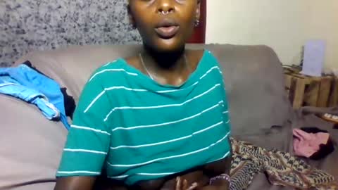 blonde_barby online show from 11/12/25, 04:02