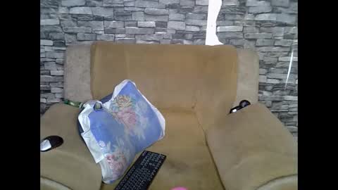 blonde_creamy online show from 04/22/26, 05:03