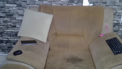 Snapshot of blonde_creamy chatting on 06/18/26, 07:08 blonde_creamy online show from 06/18/26, 07:08