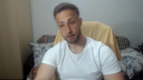 Snapshot of blondeagle chatting on 05/31/26, 06:42 Mr Blond online show from 05/31/26, 06:42