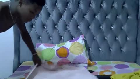 blonde online show from 11/06/25, 08:10