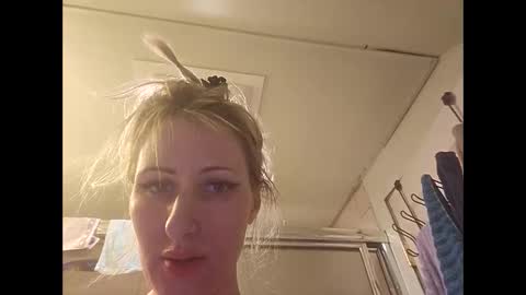 Gia  online show from 01/02/25, 06:12