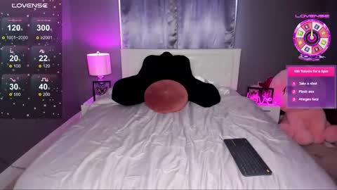 Snapshot of blondeprincess7 chatting on 10/26/25, 06:14 Blondeprincess online show from 10/26/25, 06:14