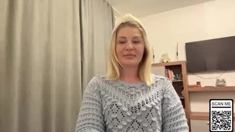 blondie_xoxoxo online show from 10/04/25, 05:33